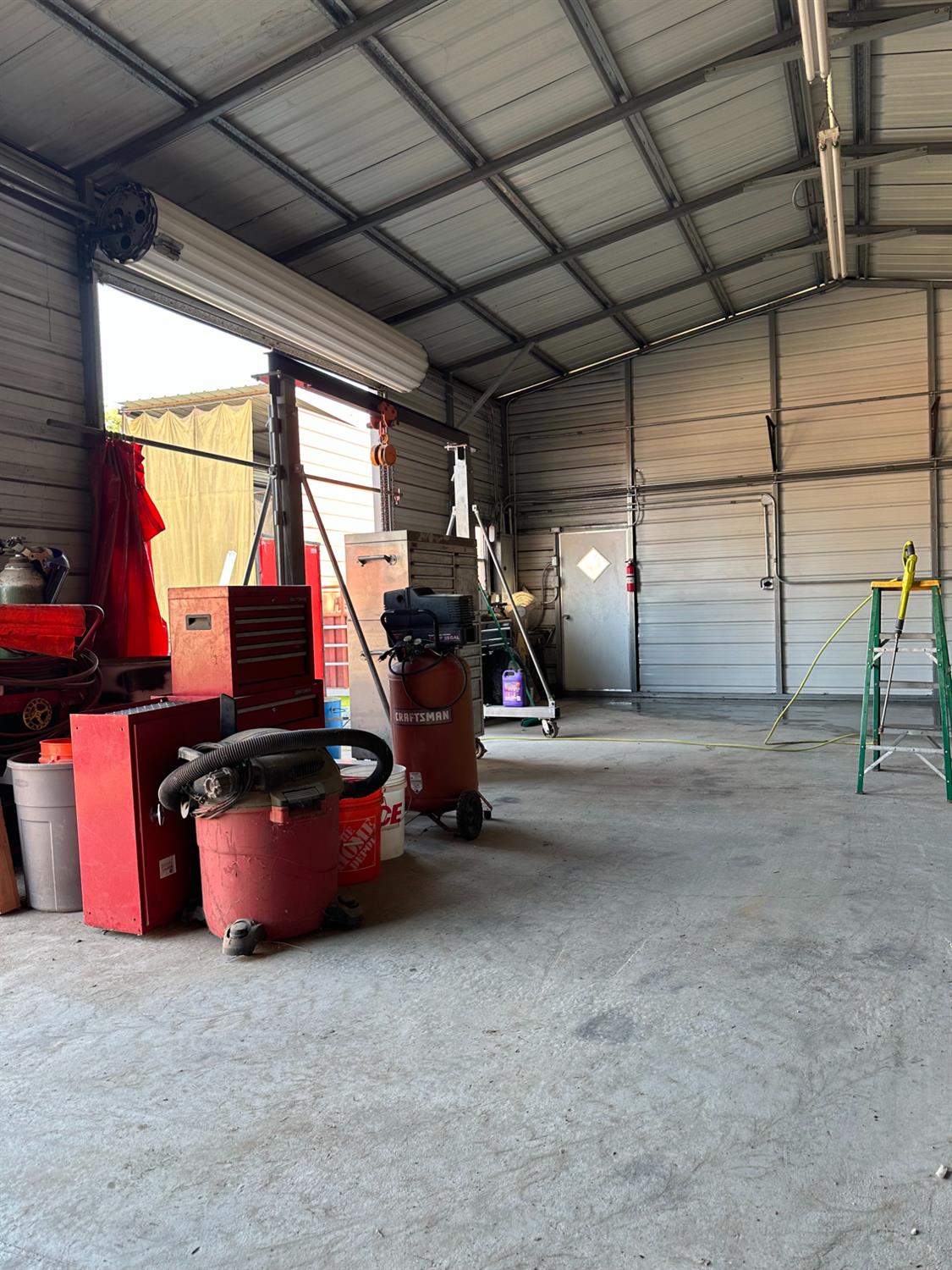 955 Elma St, Hickman, CA 95323