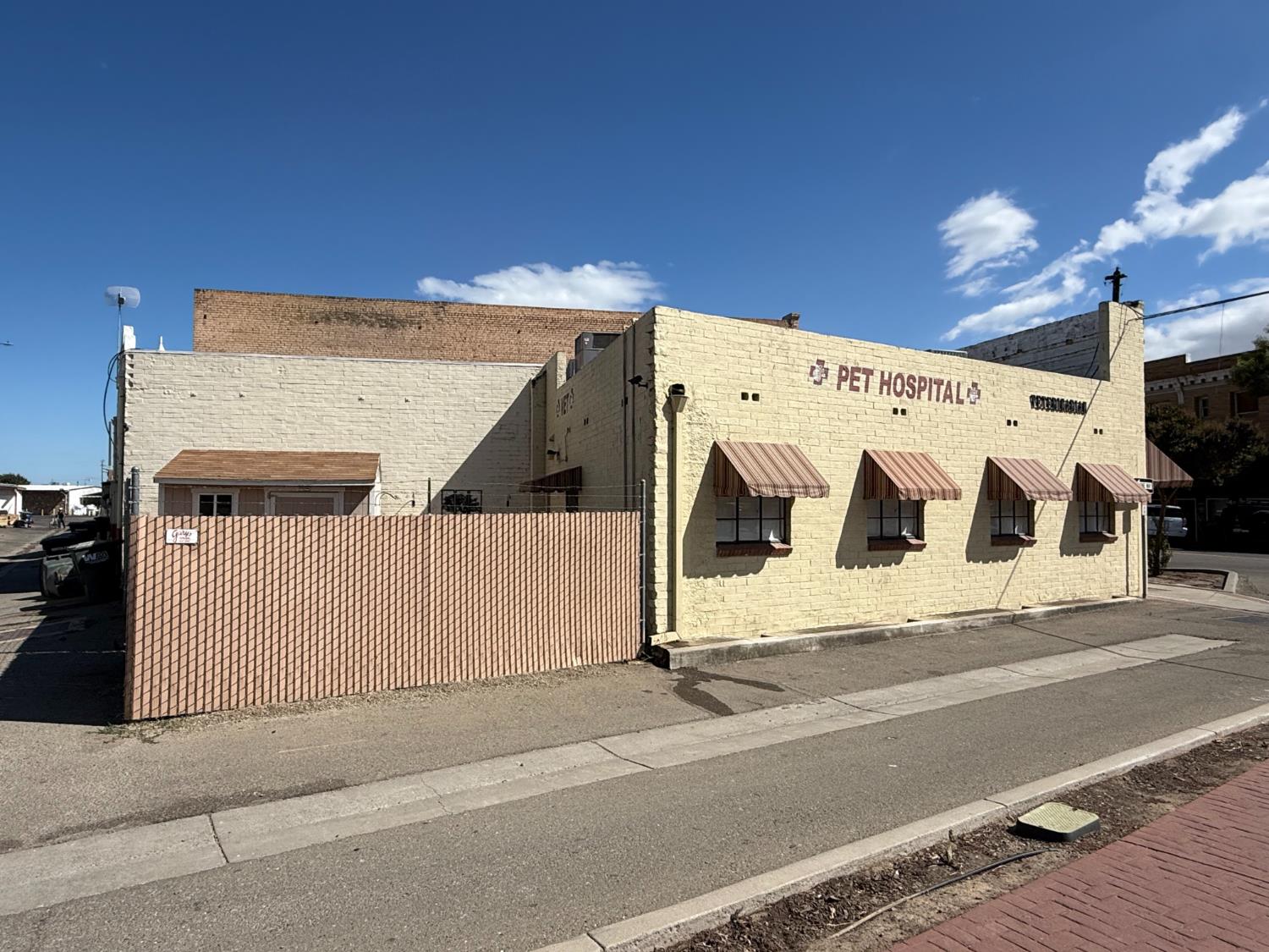 24 S 3rd, Patterson, CA 95363