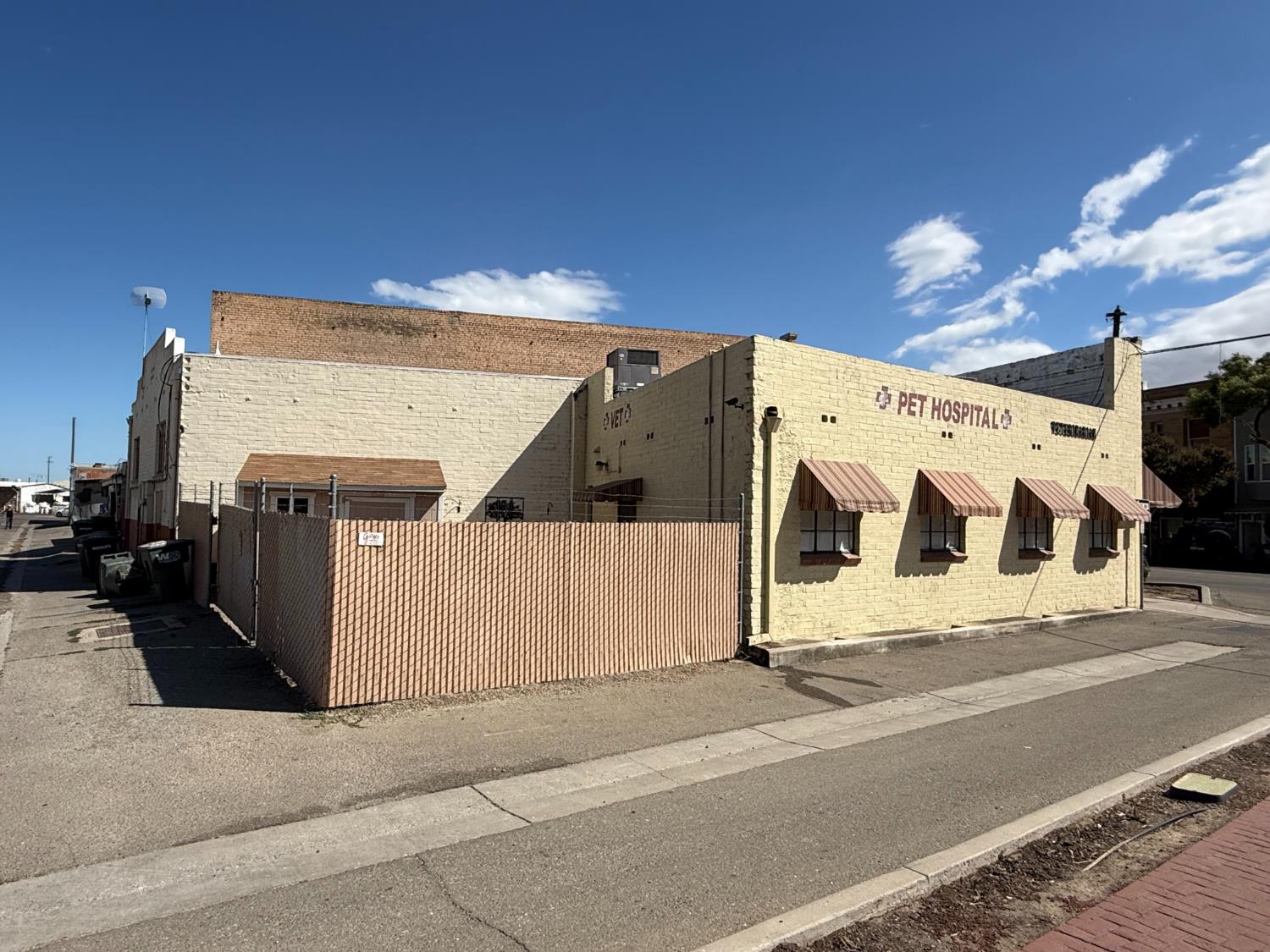 24 S 3rd, Patterson, CA 95363