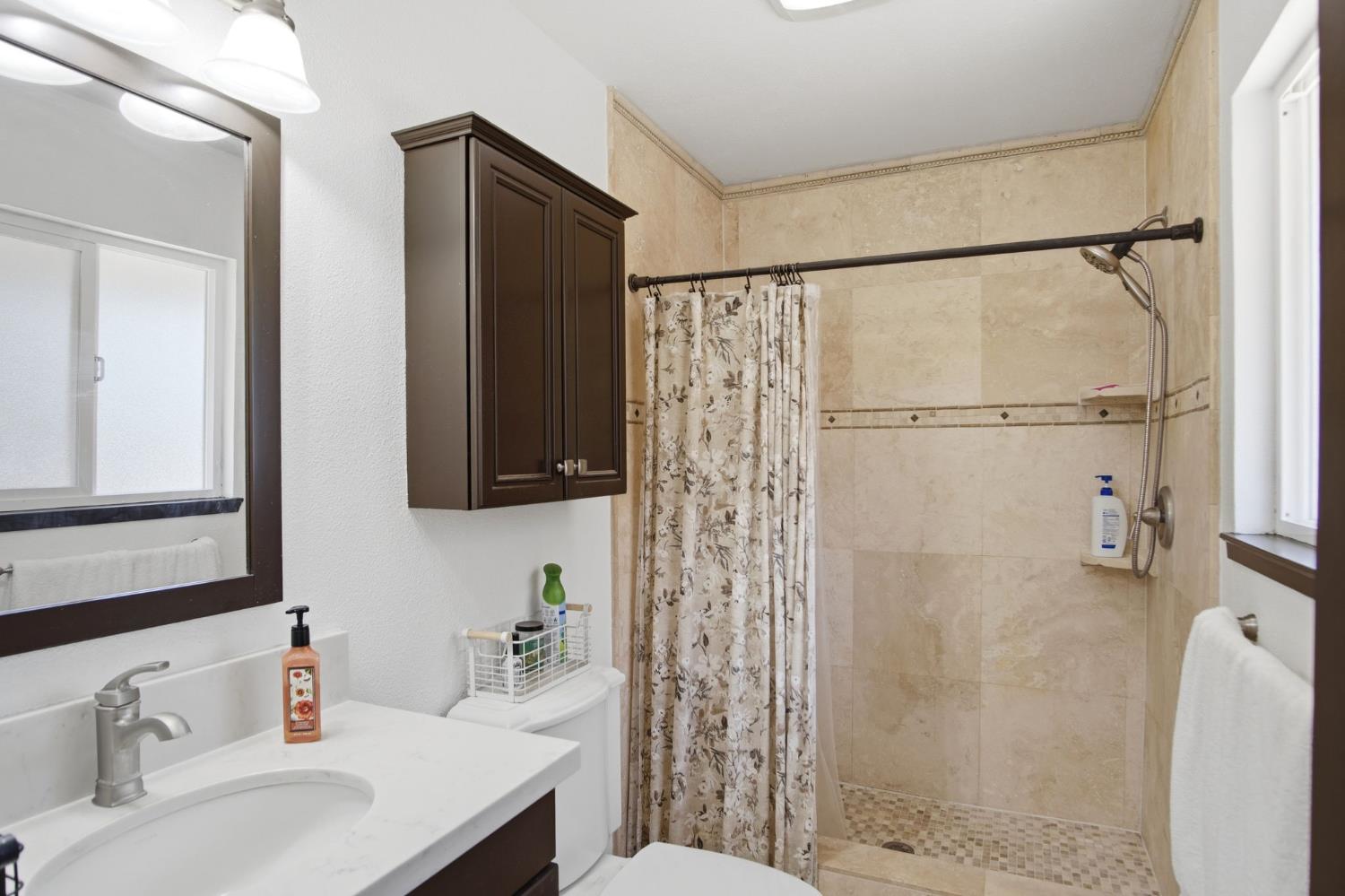11307 Scarlet Oak, Oakdale, CA 95361