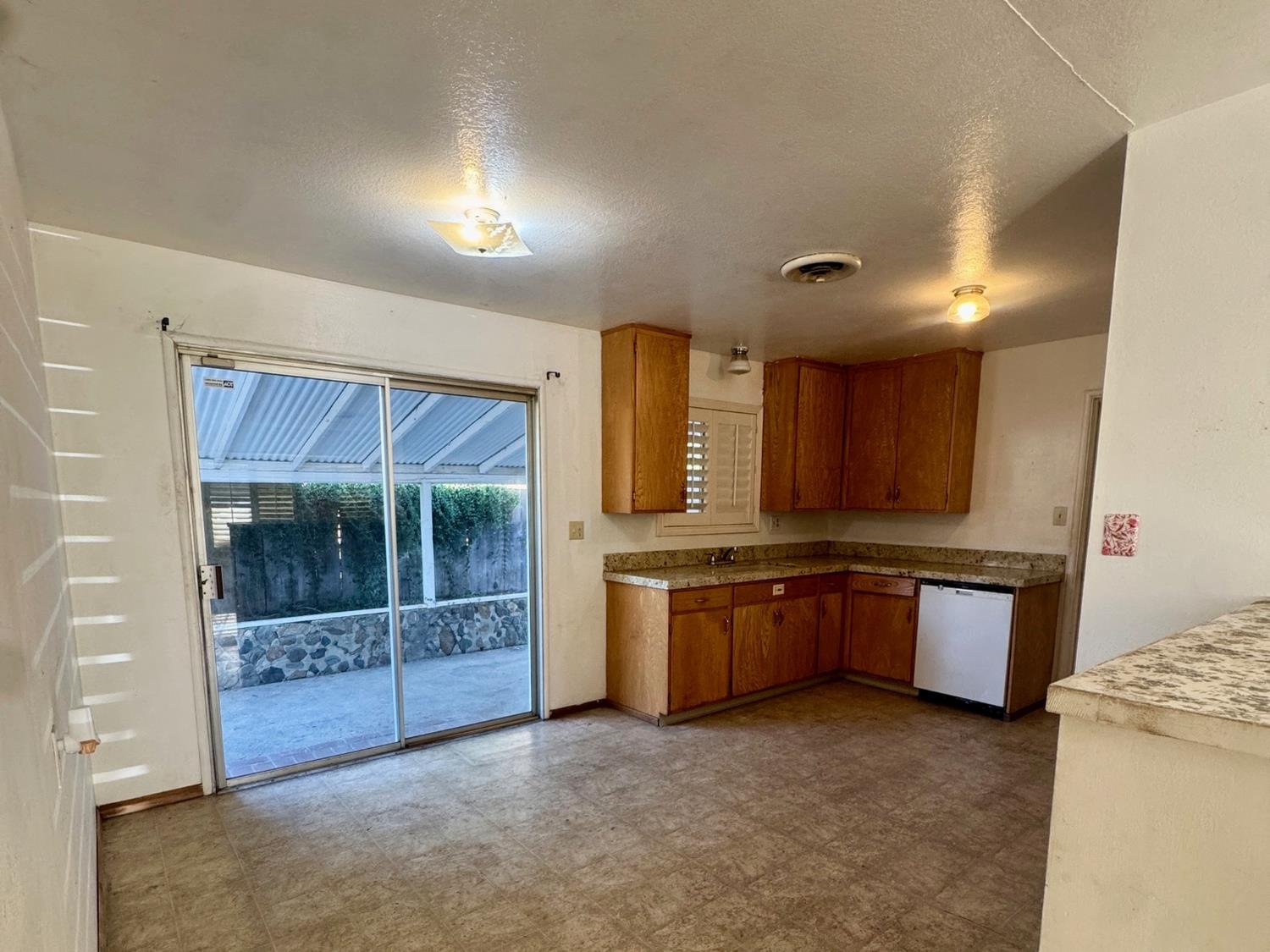 6948 2nd Street, Riverbank, CA 95367