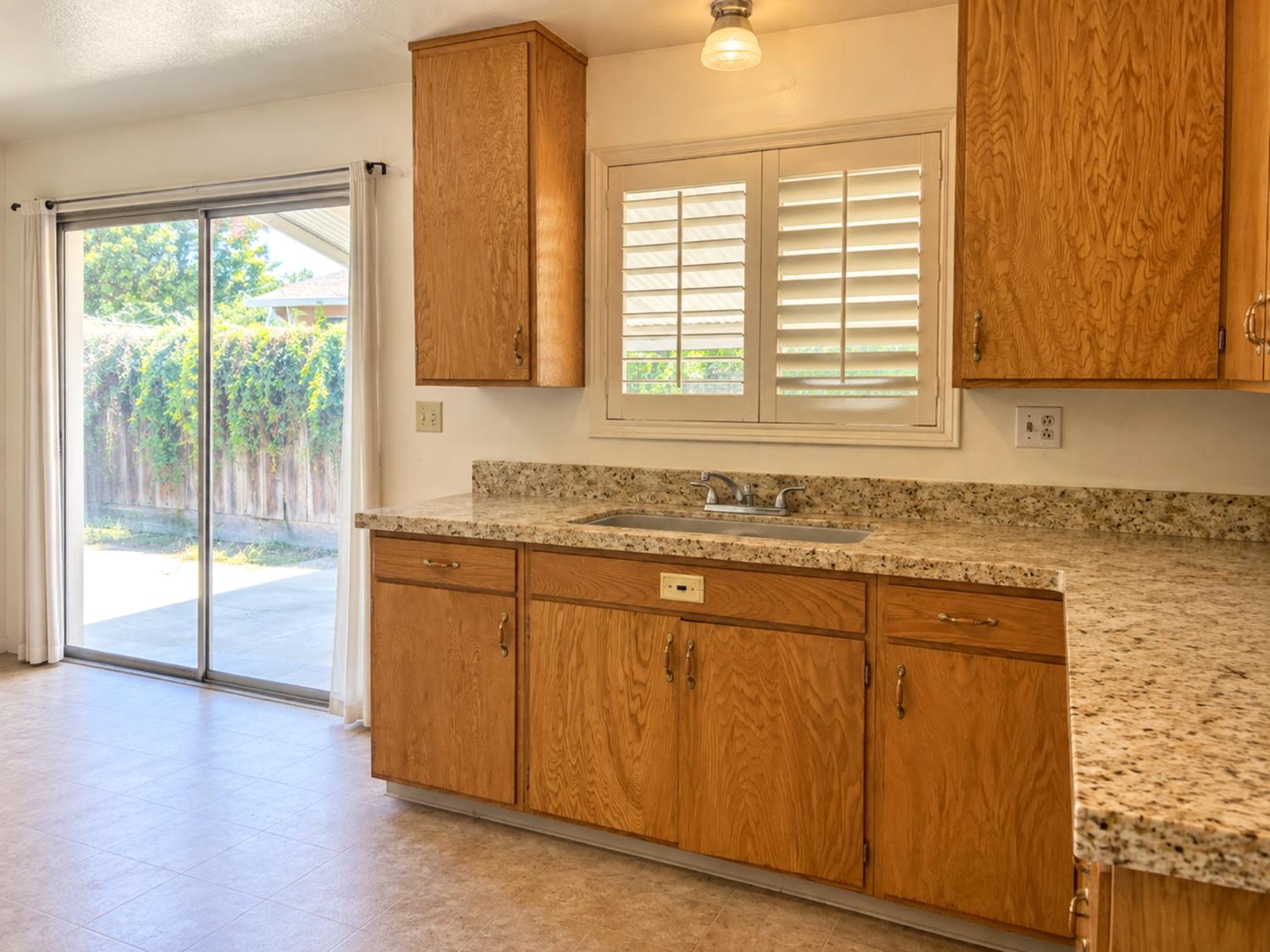 6948 2nd Street, Riverbank, CA 95367