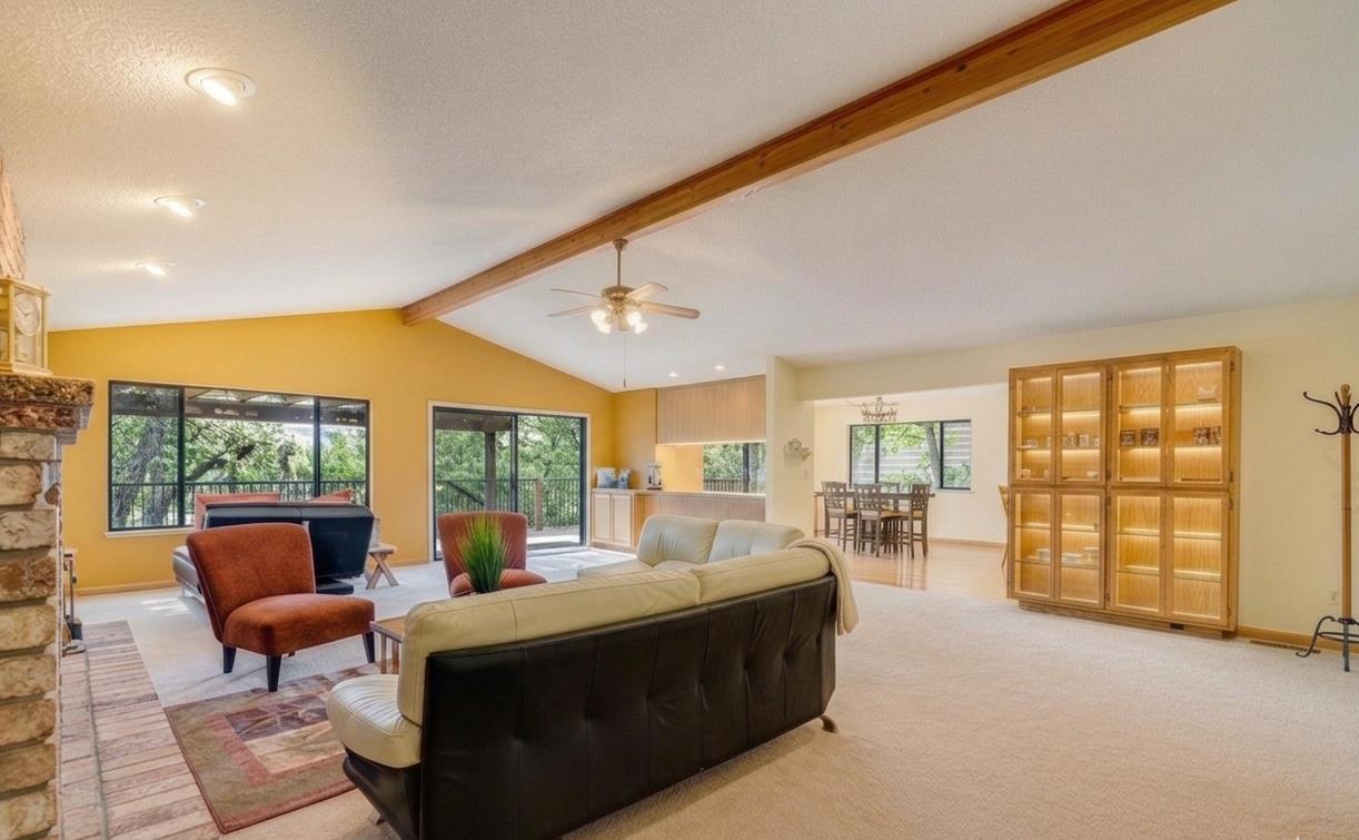 188 Oakhurst Ct, Copperopolis, CA 95228