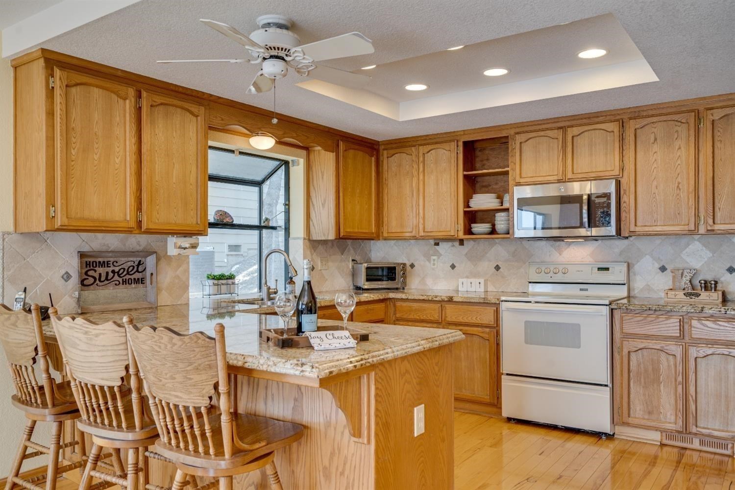 188 Oakhurst Ct, Copperopolis, CA 95228
