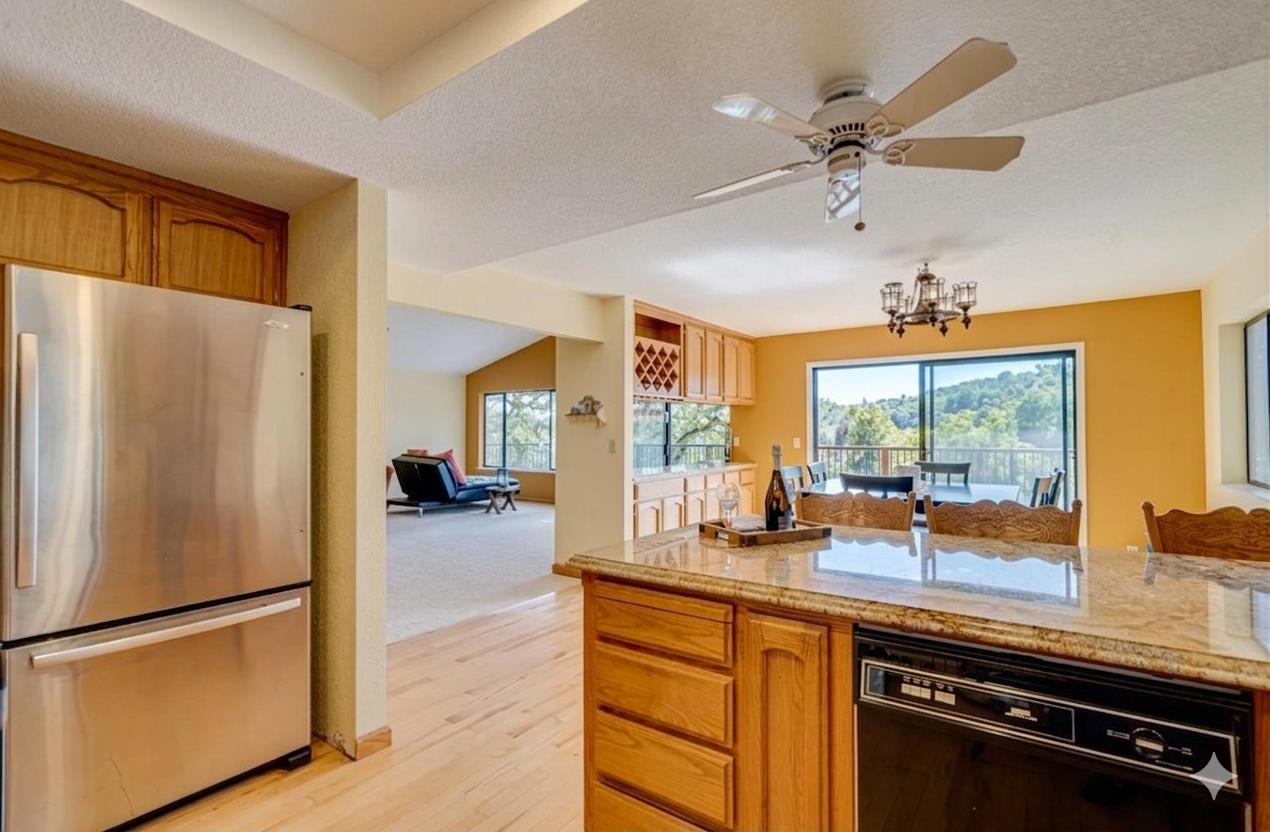 188 Oakhurst Ct, Copperopolis, CA 95228