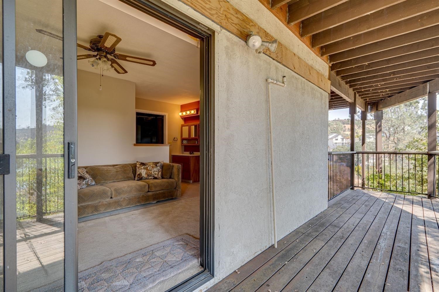 188 Oakhurst Ct, Copperopolis, CA 95228