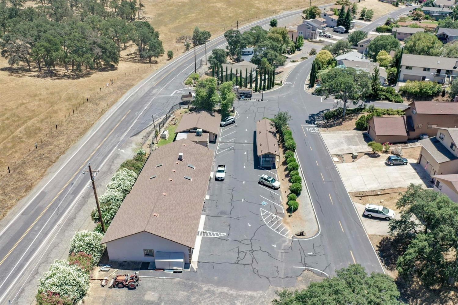 188 Oakhurst Ct, Copperopolis, CA 95228