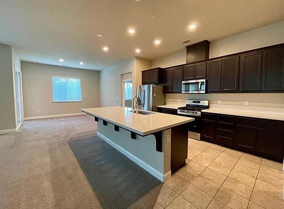 1261 Nascimento Ct, Manteca, CA 95337