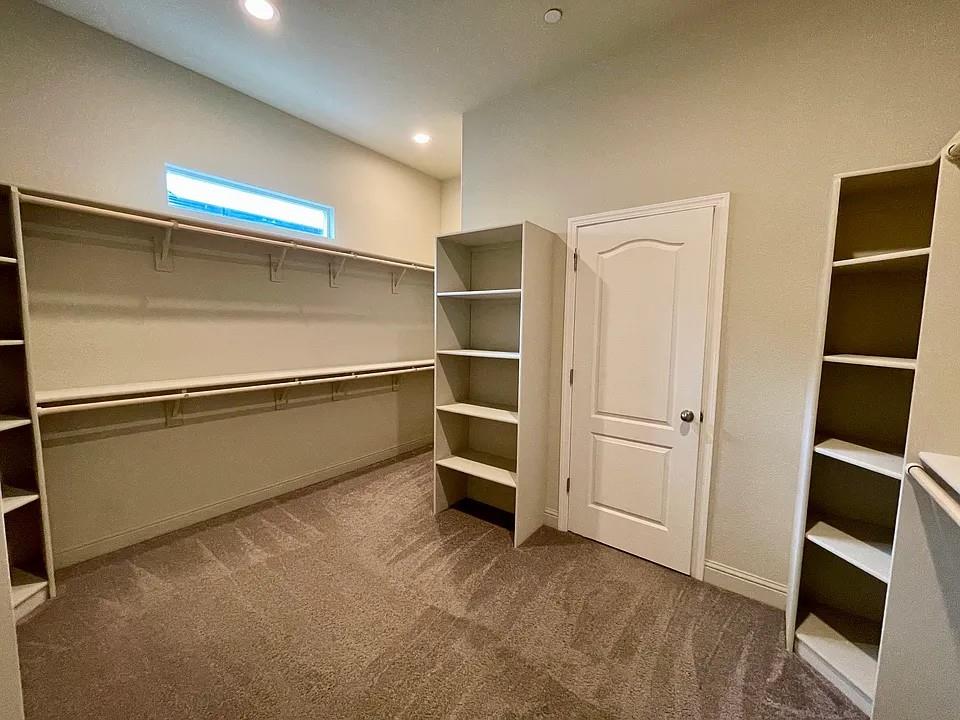 1261 Nascimento Ct, Manteca, CA 95337