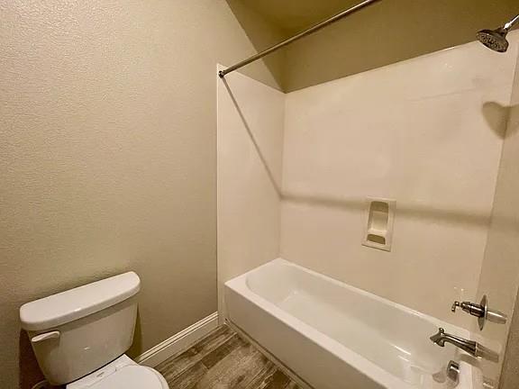 1261 Nascimento Ct, Manteca, CA 95337