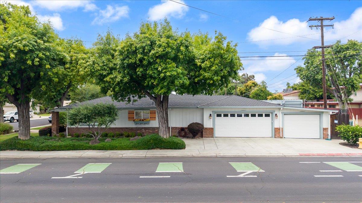 1101 Cornell Ave, Modesto, CA 95350