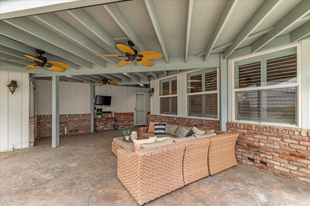 1101 Cornell Ave, Modesto, CA 95350