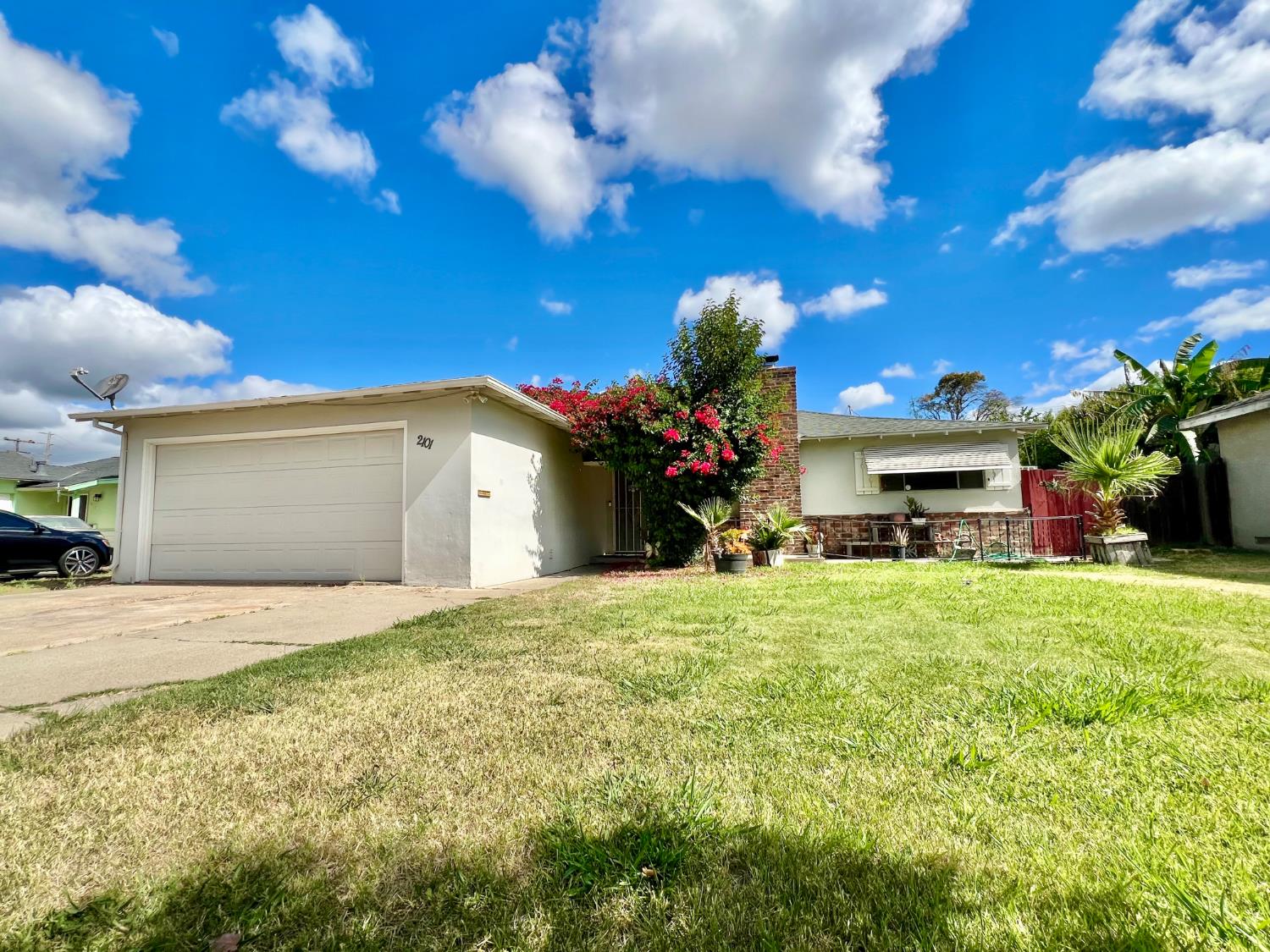 2101 Parr Ave, Modesto, CA 95358