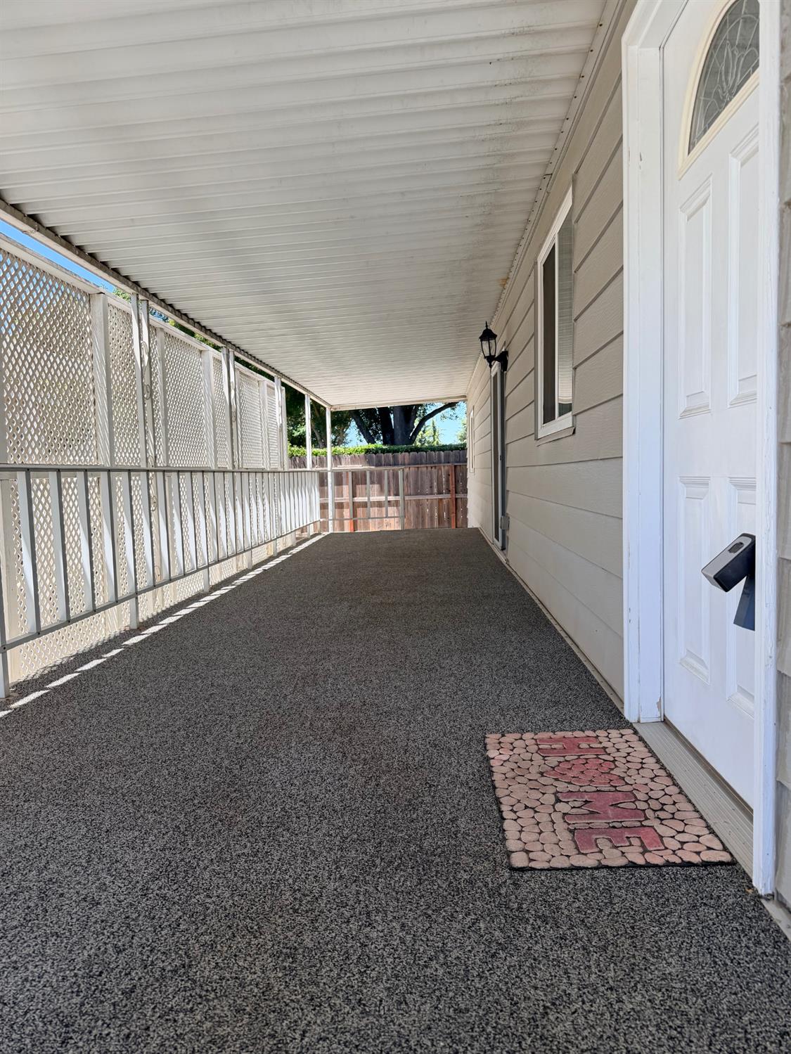 3913 Waimea Ln, Modesto, CA 95355