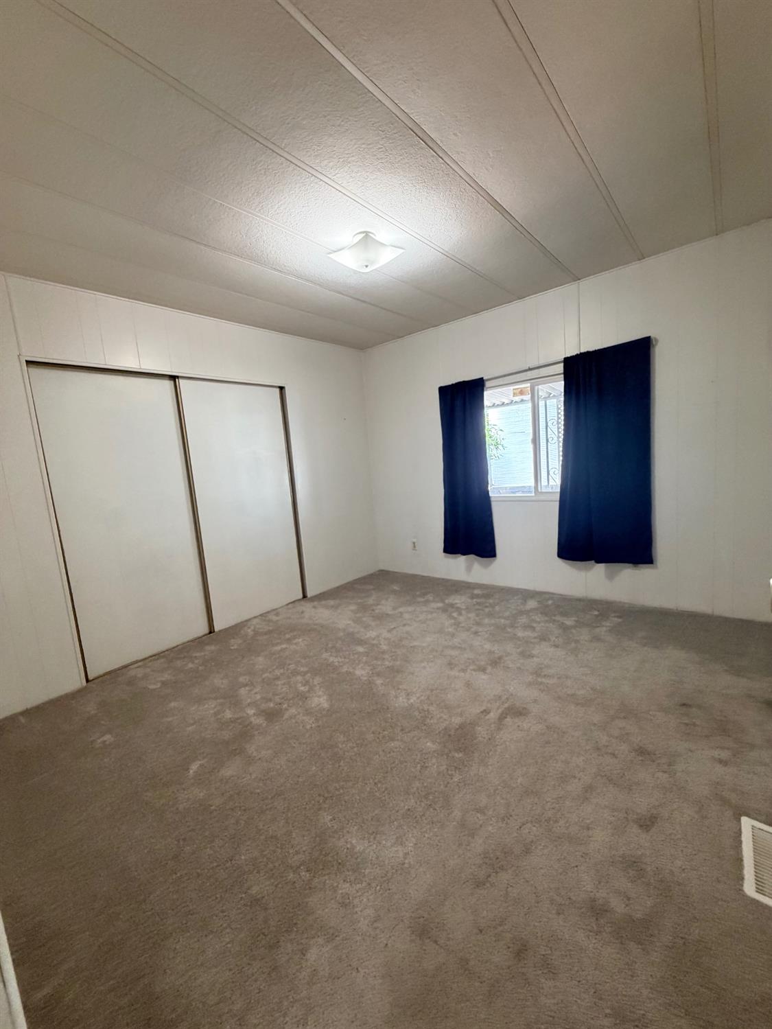 3913 Waimea Ln, Modesto, CA 95355