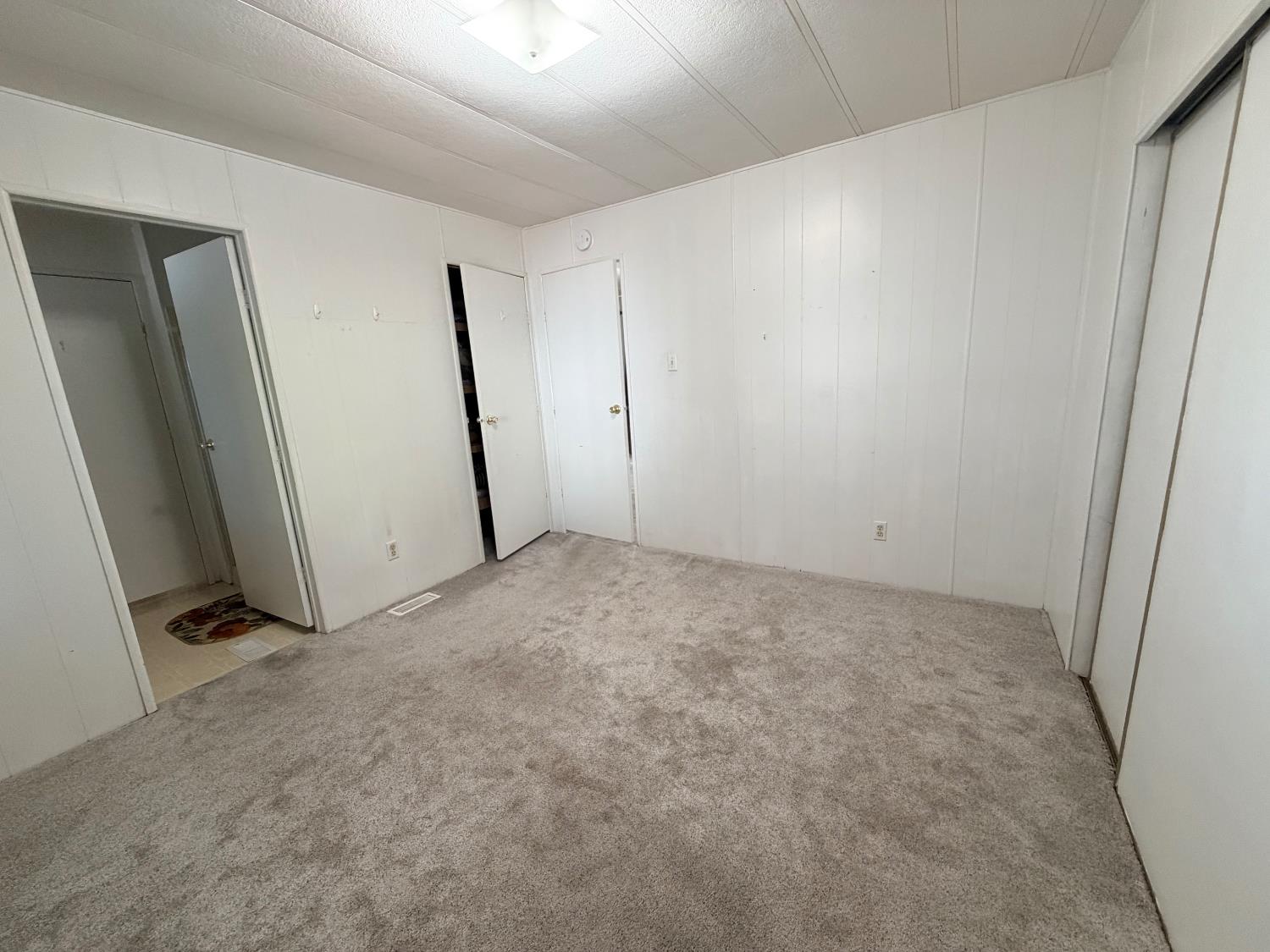 3913 Waimea Ln, Modesto, CA 95355