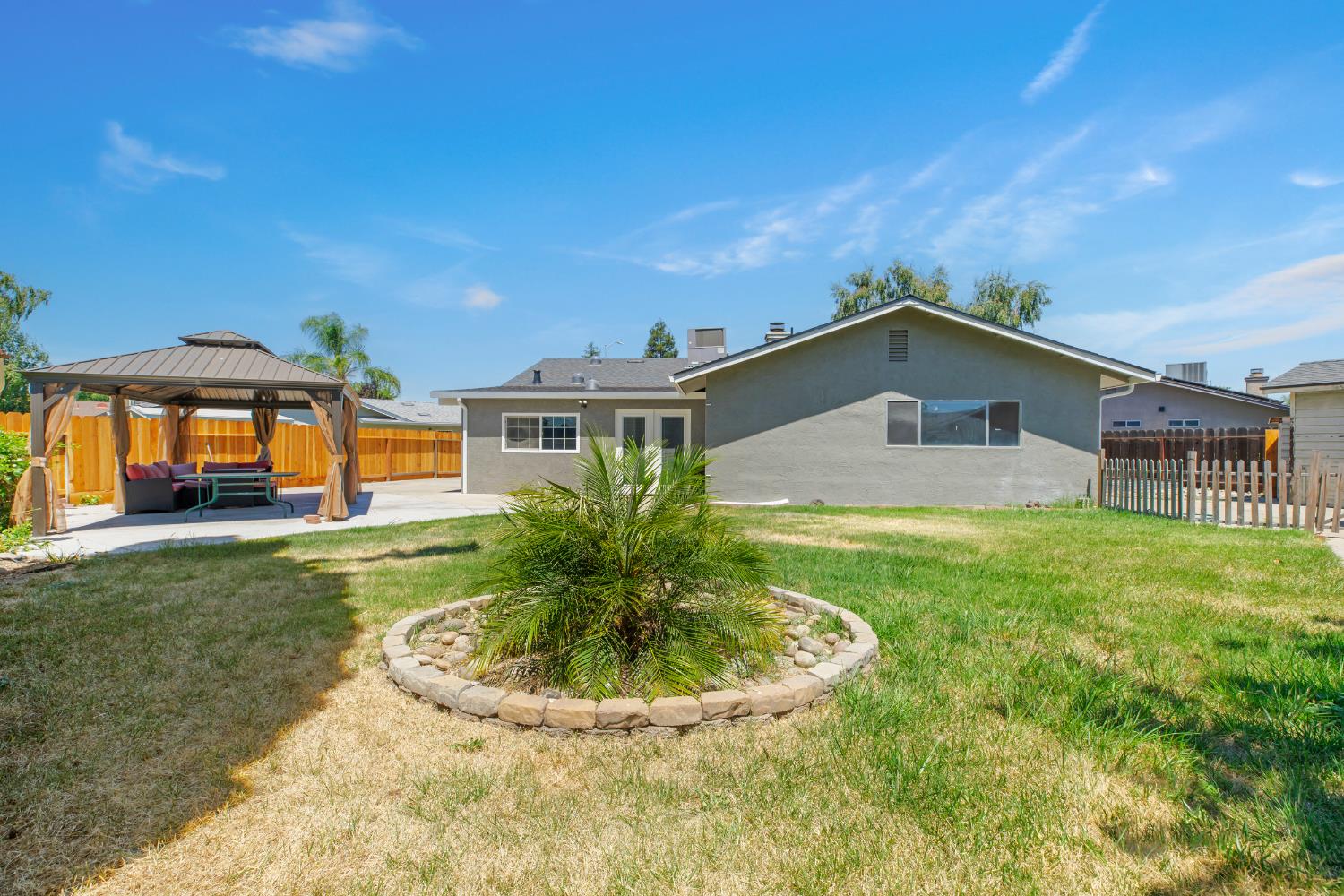 1522 Kiwi Ct, Ripon, CA 95366
