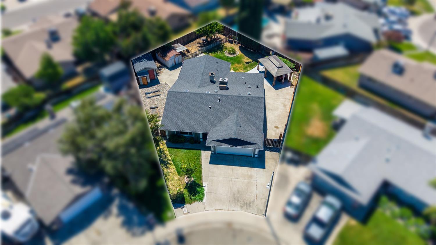 1522 Kiwi Ct, Ripon, CA 95366