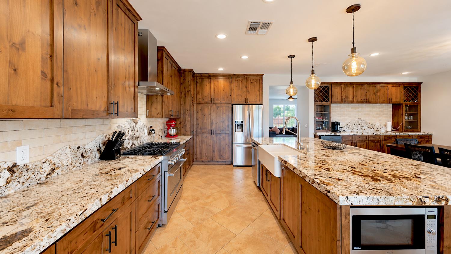 1880 Basil Dr, Manteca, CA 95336