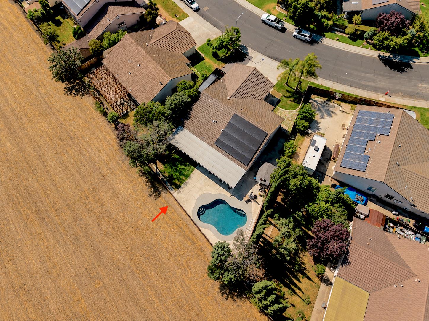 1880 Basil Dr, Manteca, CA 95336