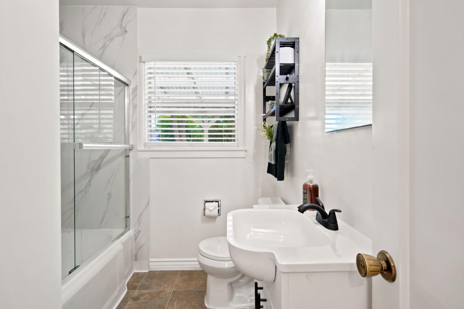 347 Vera Ave, Ripon, CA 95366