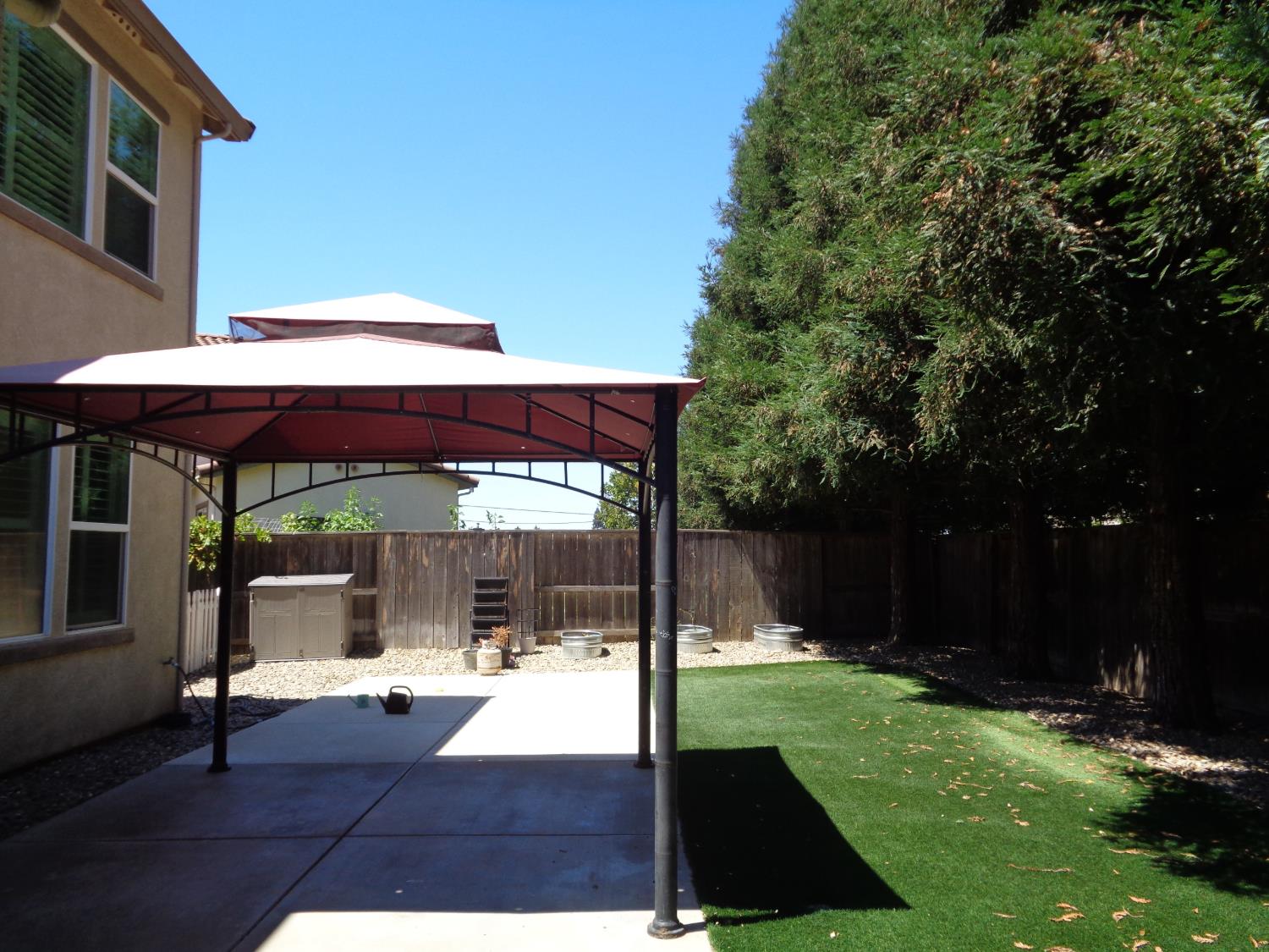 315 Merlot Dr, Oakdale, CA 95361