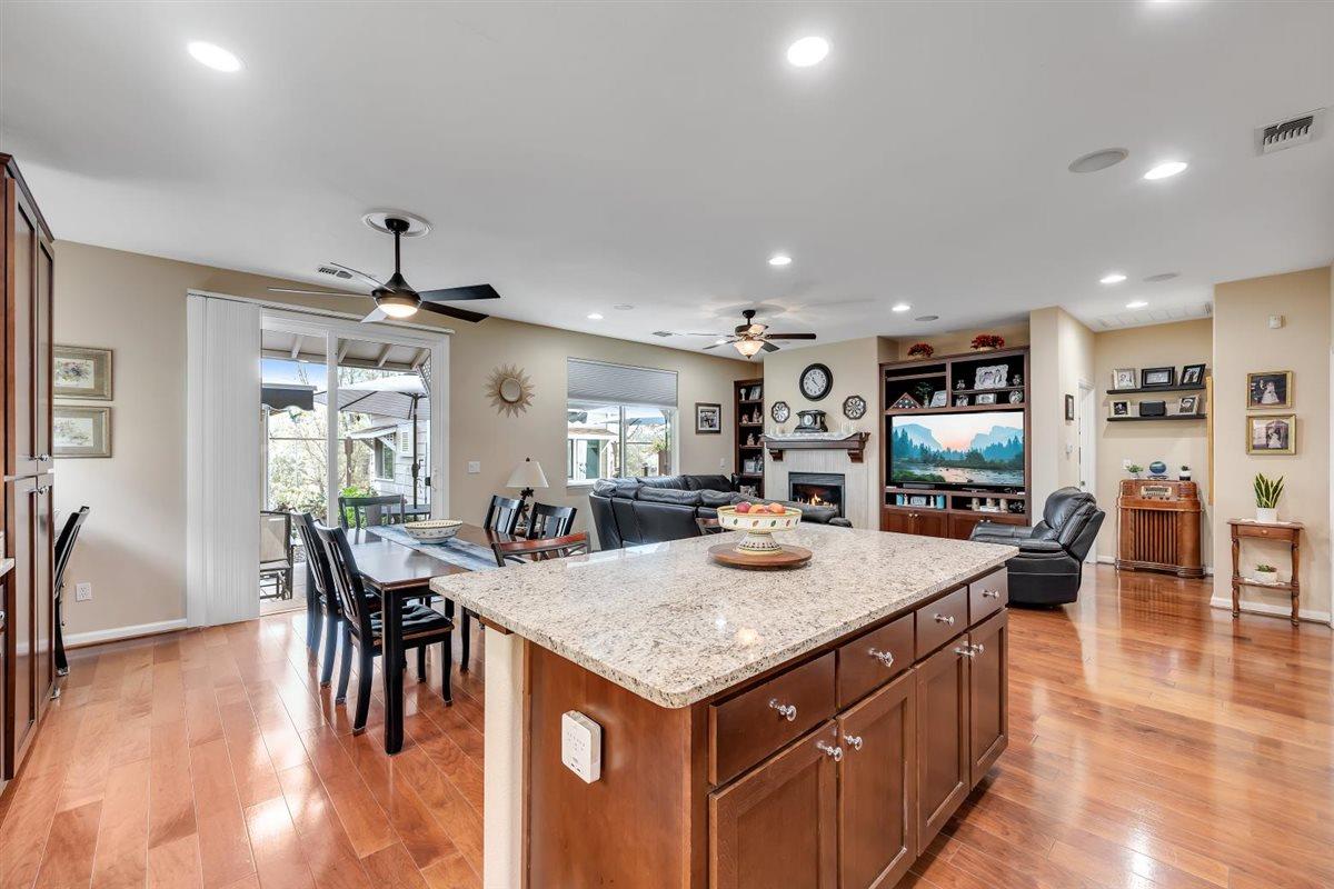 227 Pheasant Run Dr #52, Copperopolis, CA 95228