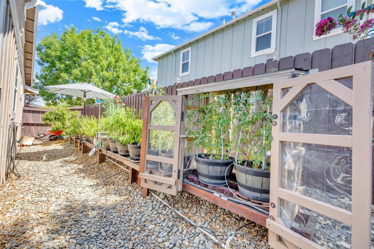 227 Pheasant Run Dr #52, Copperopolis, CA 95228