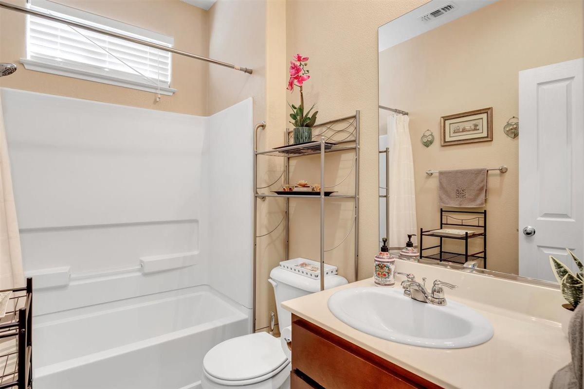 227 Pheasant Run Dr #52, Copperopolis, CA 95228