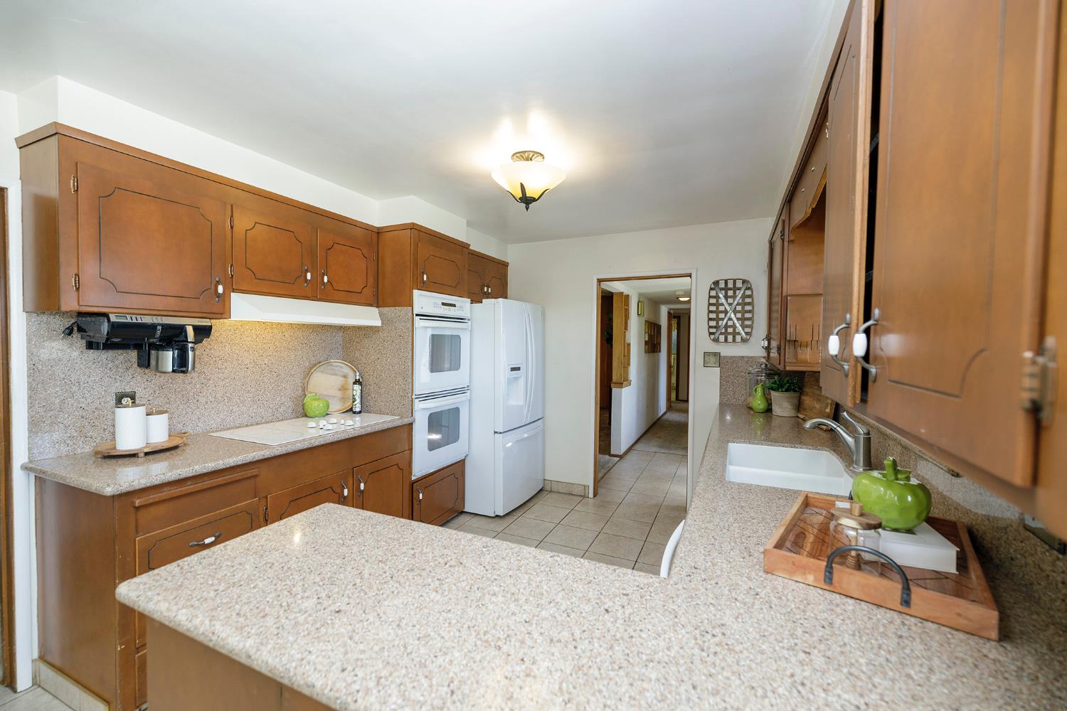 1065 Union Rd, Manteca, CA 95337