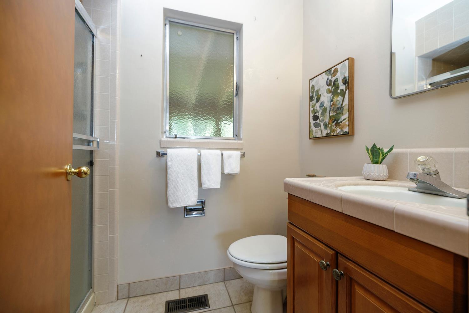 1065 Union Rd, Manteca, CA 95337