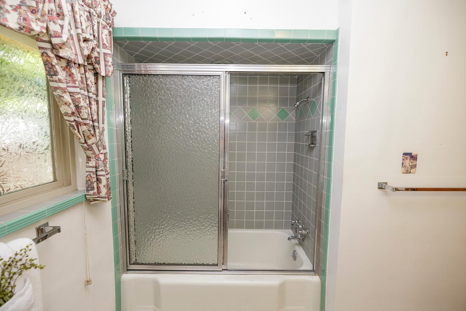 1065 Union Rd, Manteca, CA 95337