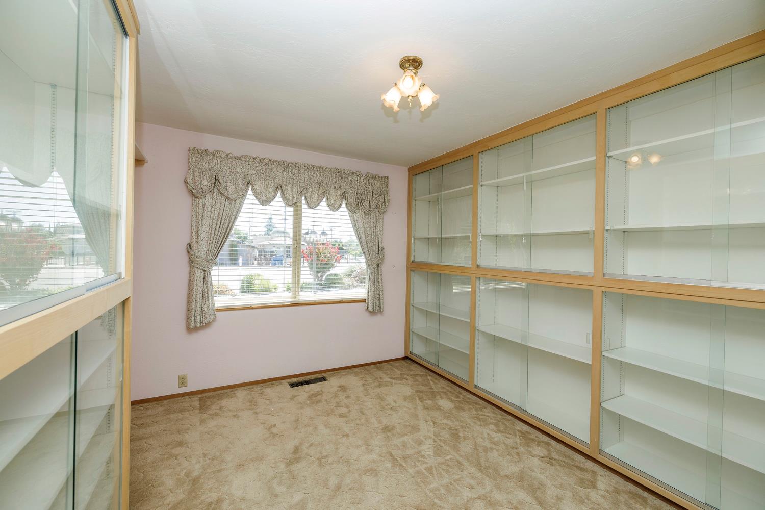 1065 Union Rd, Manteca, CA 95337