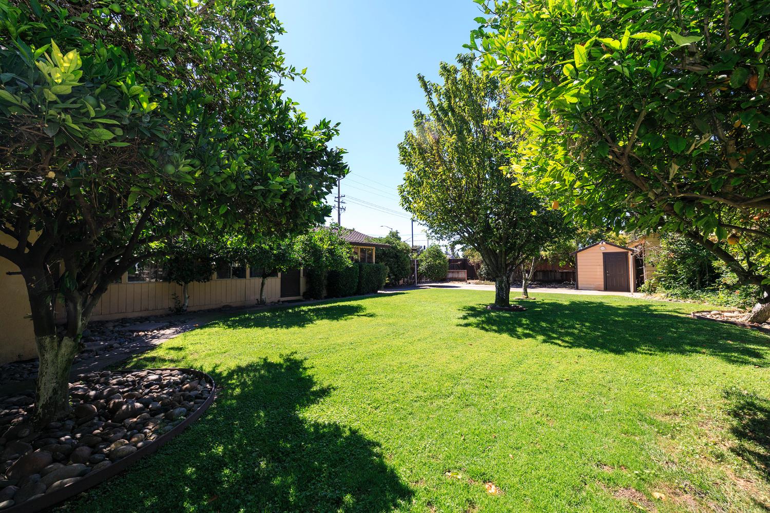 1065 Union Rd, Manteca, CA 95337