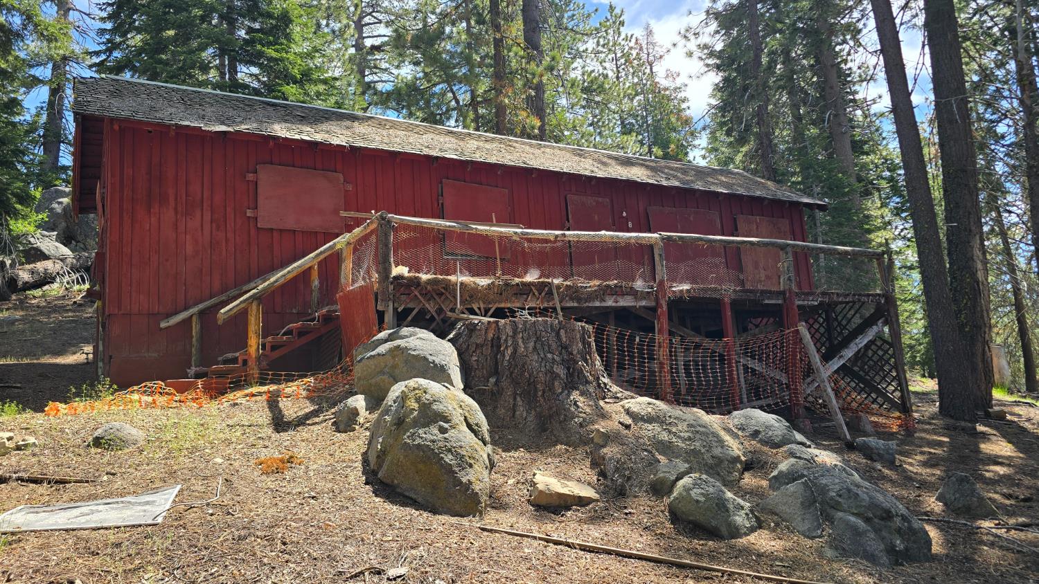 61011 Cedar Crest Ln, Lakeshore, CA 93634