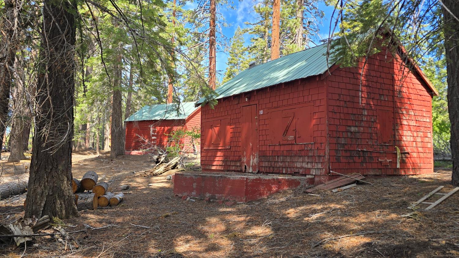 61011 Cedar Crest Ln, Lakeshore, CA 93634