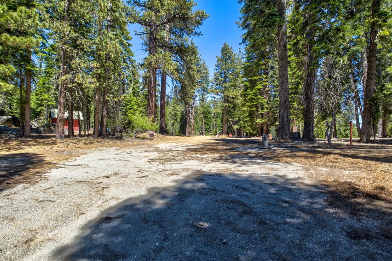 61011 Cedar Crest Ln, Lakeshore, CA 93634