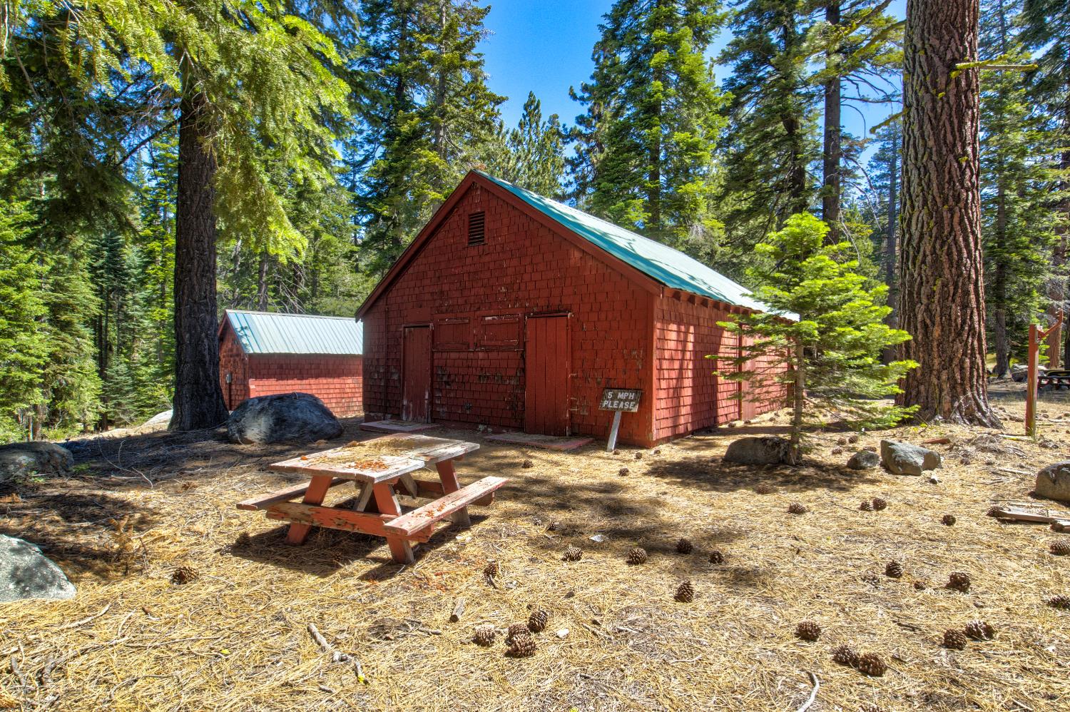 61011 Cedar Crest Ln, Lakeshore, CA 93634