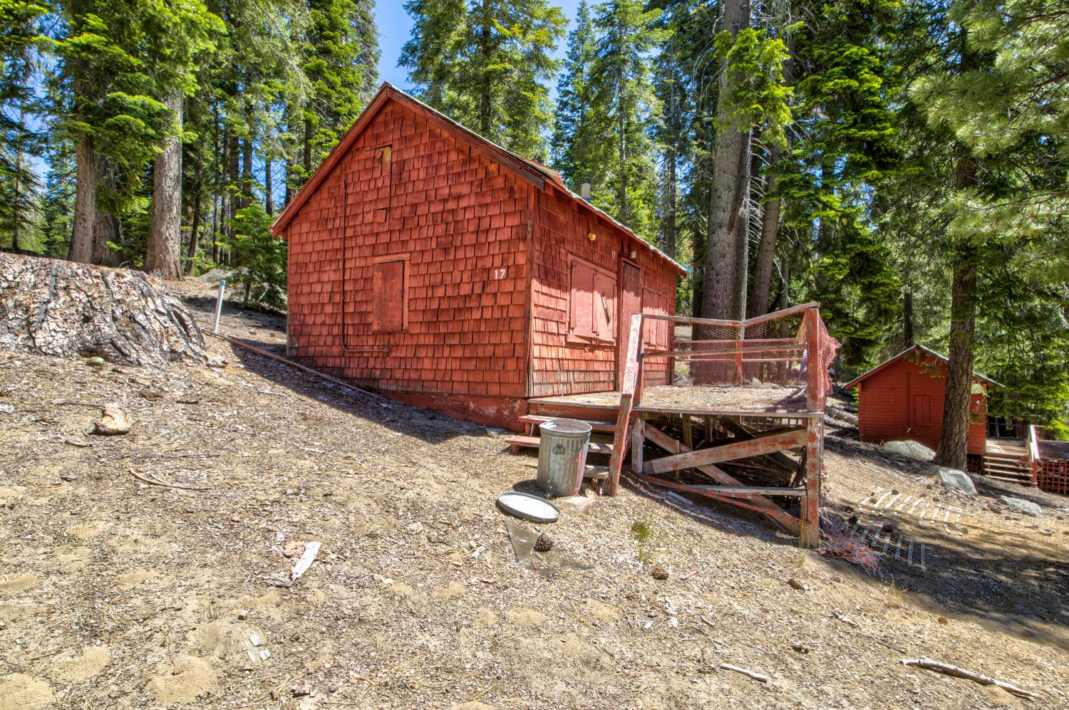 61011 Cedar Crest Ln, Lakeshore, CA 93634