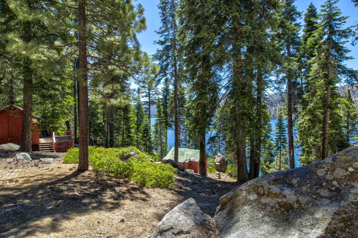 61011 Cedar Crest Ln, Lakeshore, CA 93634