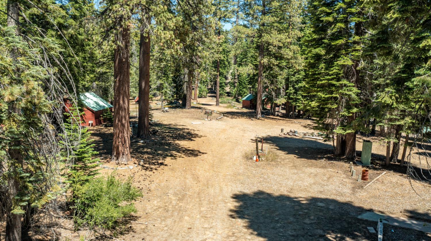 61011 Cedar Crest Ln, Lakeshore, CA 93634