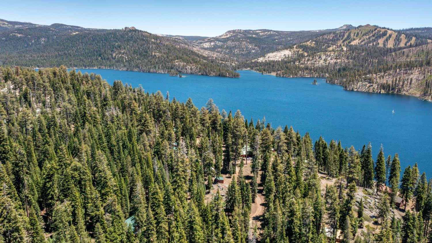61011 Cedar Crest Ln, Lakeshore, CA 93634
