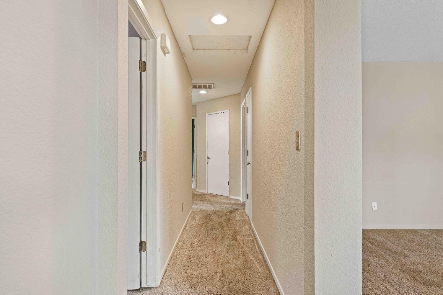 310 W F St, Turlock, CA 95380