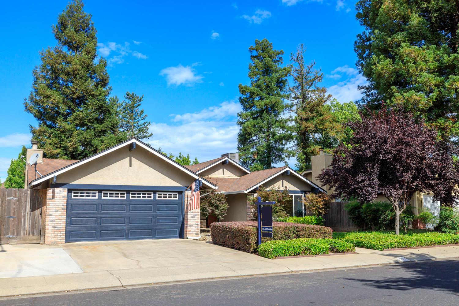 1501 Palmdale Dr, Modesto, CA 95355