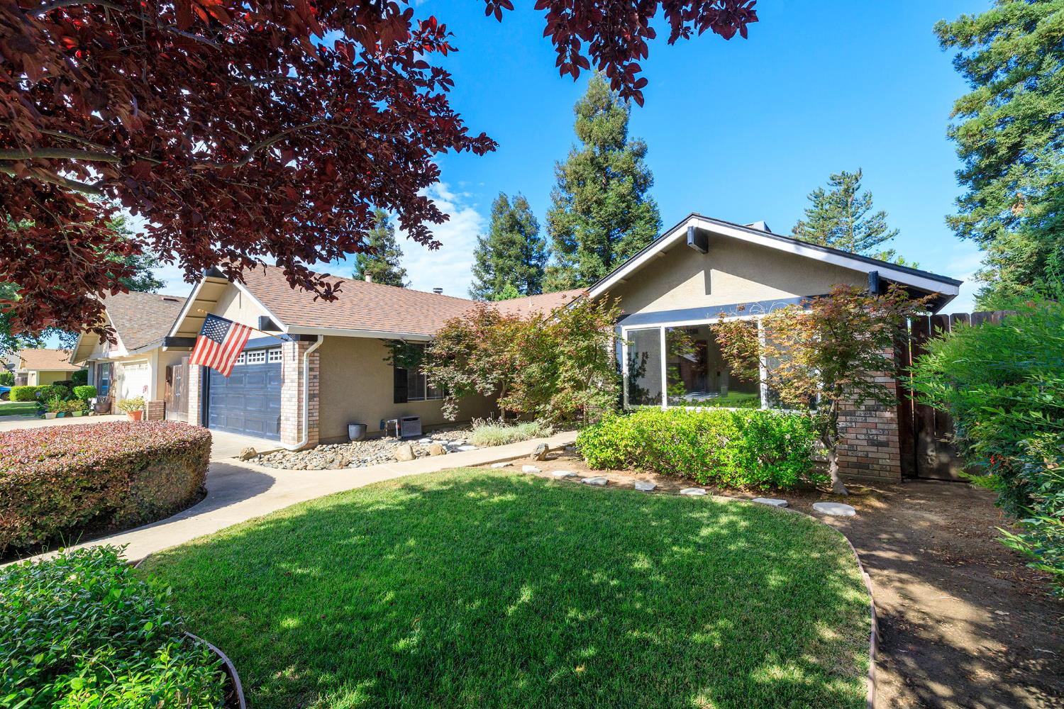1501 Palmdale Dr, Modesto, CA 95355