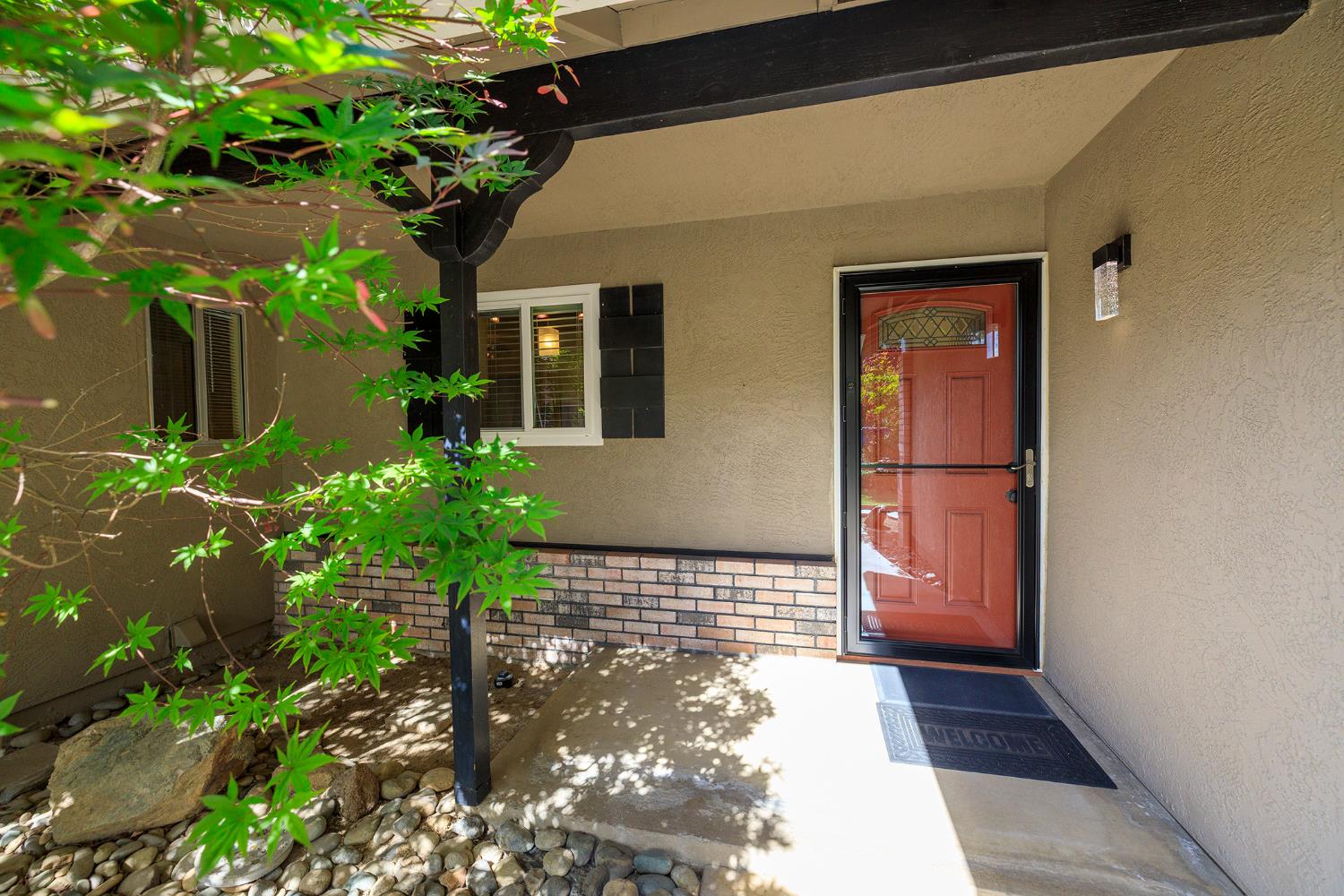 1501 Palmdale Dr, Modesto, CA 95355