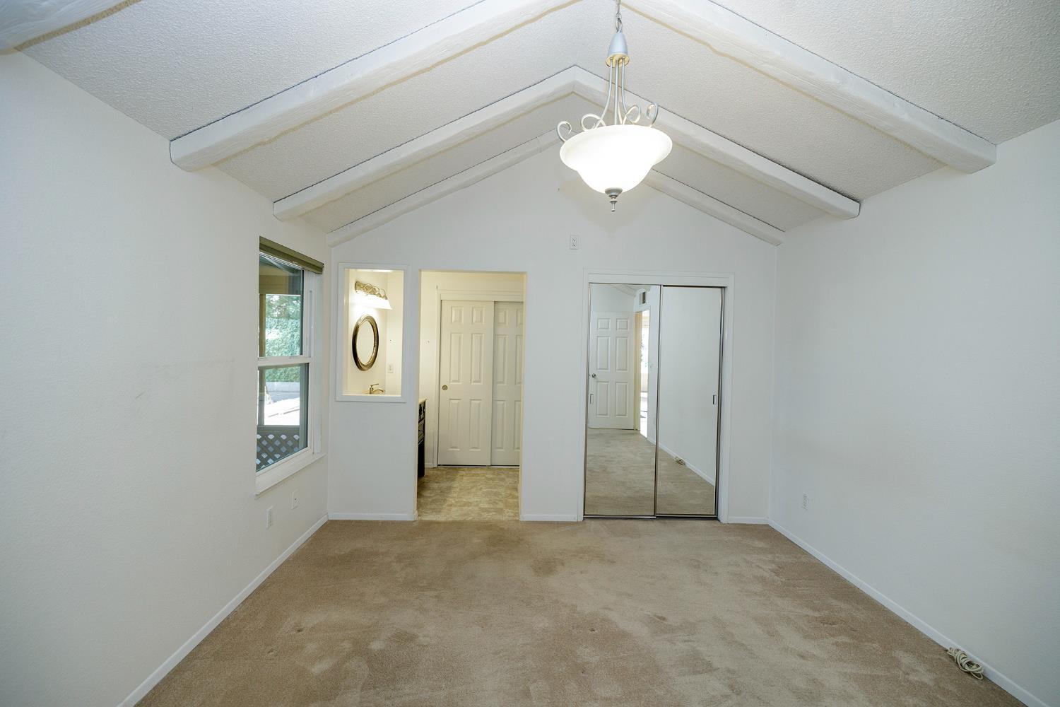 1501 Palmdale Dr, Modesto, CA 95355