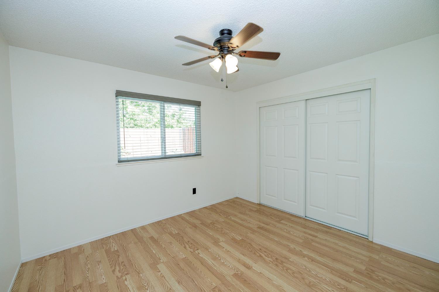 1501 Palmdale Dr, Modesto, CA 95355