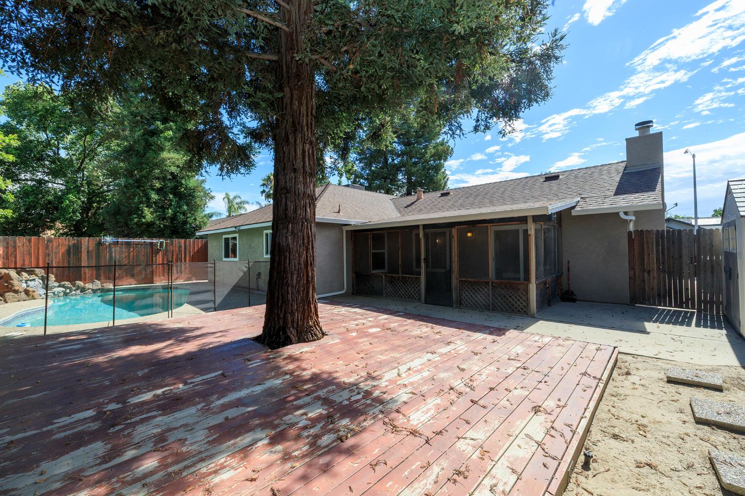 1501 Palmdale Dr, Modesto, CA 95355