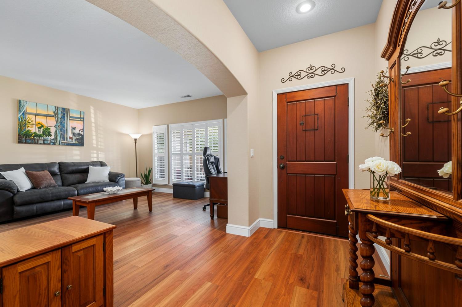 1350 Anacapri Dr, Manteca, CA 95336